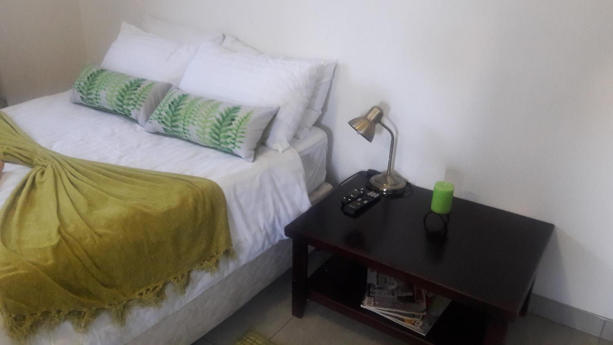 Self-Catering Studio, Unit 6 On Krupp Windhoek Extérieur photo