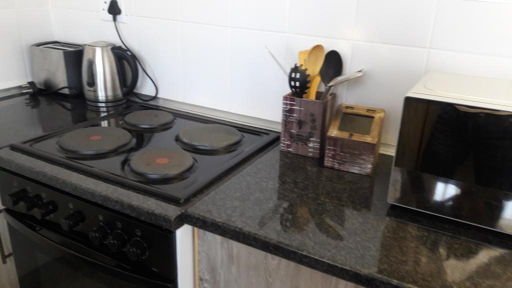 Self-Catering Studio, Unit 6 On Krupp Windhoek Extérieur photo